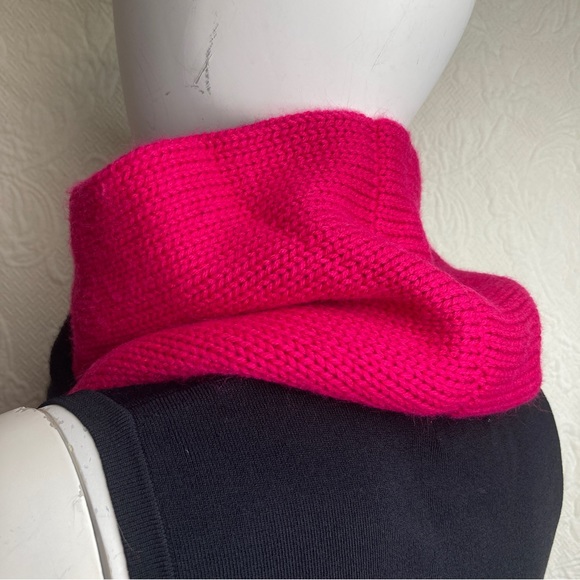 Kate Spade Gathered Bow Neckwarmer Wool Blend Sweetheart Pink Black Scarf - Picture 7 of 12